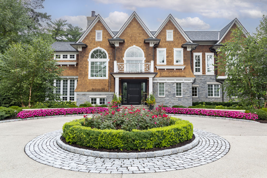 The Power of Landscaping: How to Design a Beautiful Exterior