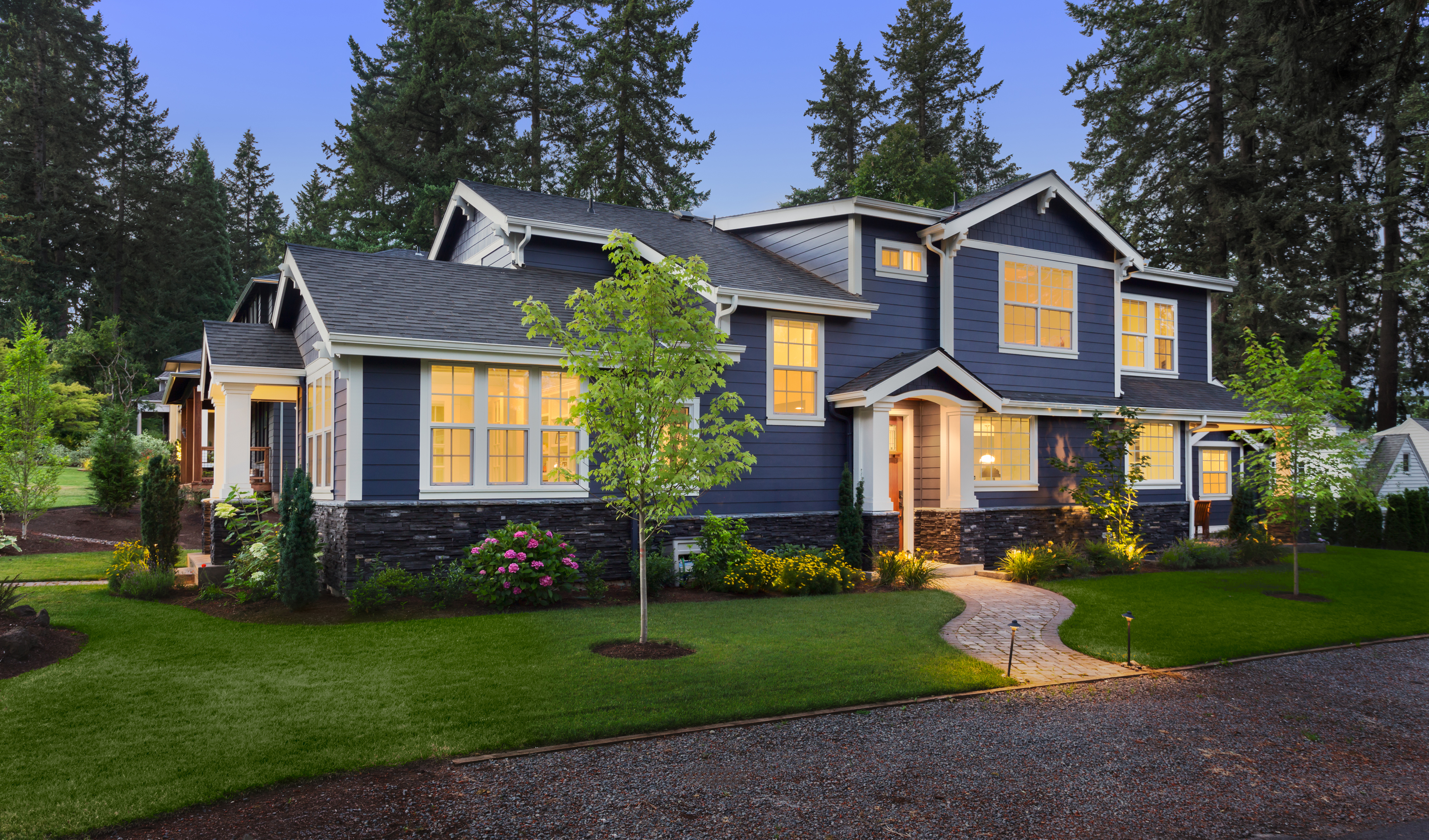 Exploring Exterior Cladding: Comparing the Pros and Cons of Various Materials